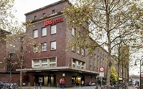 ibis Hotel Düsseldorf Hauptbahnhof
